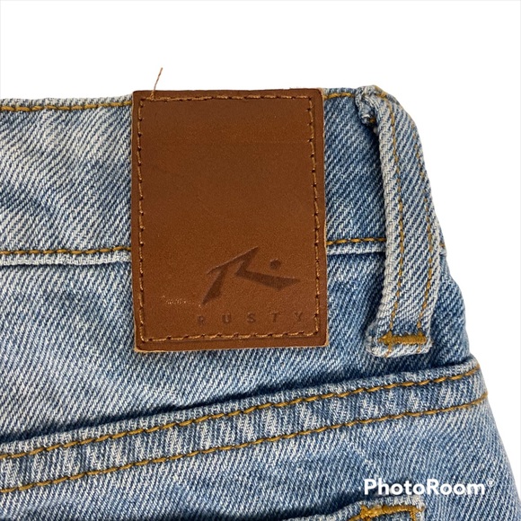Rusty Jean Shorts - Picture 3 of 5